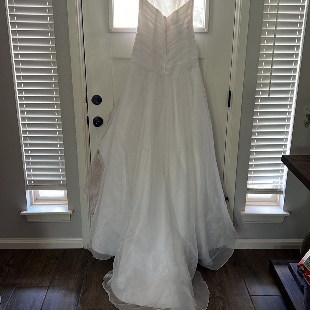 David’s Bridal Wedding Dress - Women’s 4 - Picture 7 of 14